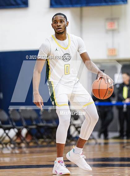 Thumbnail 2 in Calvary Christian Academy vs. Roselle Catholic (Metro Classic) photogallery.