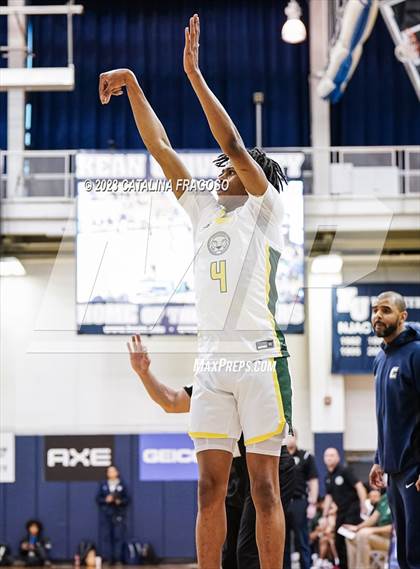 Thumbnail 1 in Calvary Christian Academy vs. Roselle Catholic (Metro Classic) photogallery.