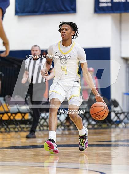 Thumbnail 1 in Calvary Christian Academy vs. Roselle Catholic (Metro Classic) photogallery.