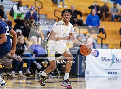 Thumbnail 2 in Calvary Christian Academy vs. Roselle Catholic (Metro Classic) photogallery.