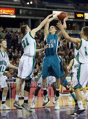 Thumbnail 1 in Renaissance Academy vs. Branson (CIF State D5 Final) photogallery.