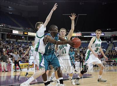 Thumbnail 2 in Renaissance Academy vs. Branson (CIF State D5 Final) photogallery.