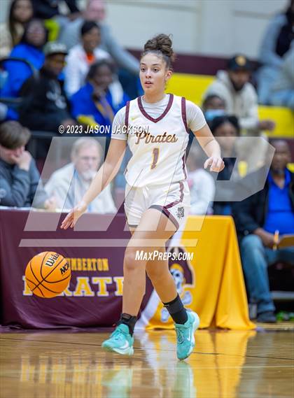 Thumbnail 2 in Lake View vs Lumberton (Robeson County Shootout) photogallery.