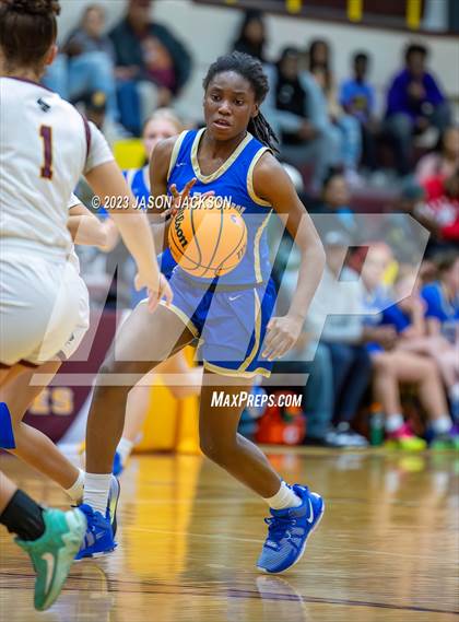 Thumbnail 1 in Lake View vs Lumberton (Robeson County Shootout) photogallery.
