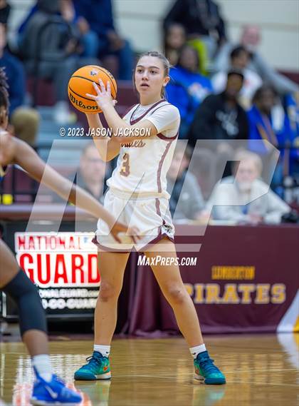 Thumbnail 3 in Lake View vs Lumberton (Robeson County Shootout) photogallery.