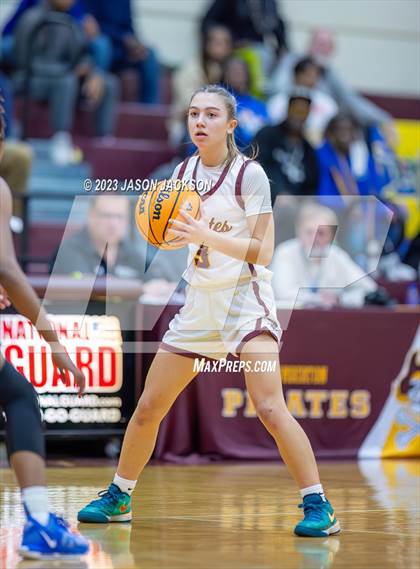 Thumbnail 1 in Lake View vs Lumberton (Robeson County Shootout) photogallery.