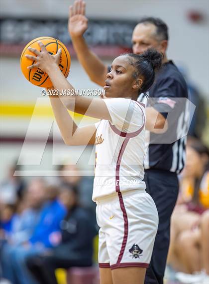 Thumbnail 3 in Lake View vs Lumberton (Robeson County Shootout) photogallery.