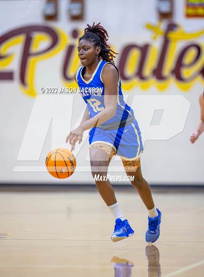 Thumbnail 2 in Lake View vs Lumberton (Robeson County Shootout) photogallery.