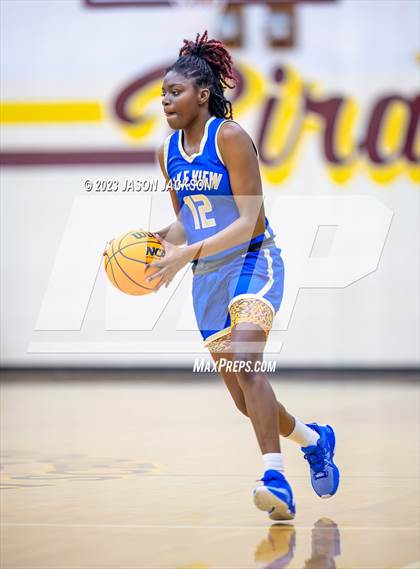 Thumbnail 1 in Lake View vs Lumberton (Robeson County Shootout) photogallery.