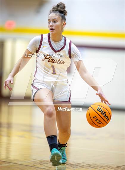 Thumbnail 2 in Lake View vs Lumberton (Robeson County Shootout) photogallery.