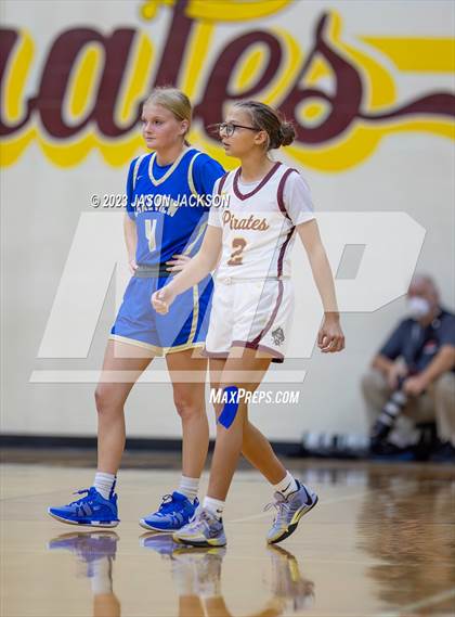 Thumbnail 2 in Lake View vs Lumberton (Robeson County Shootout) photogallery.