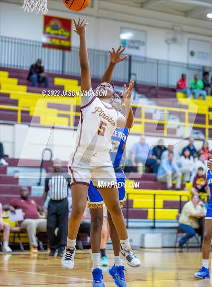 Thumbnail 2 in Lake View vs Lumberton (Robeson County Shootout) photogallery.