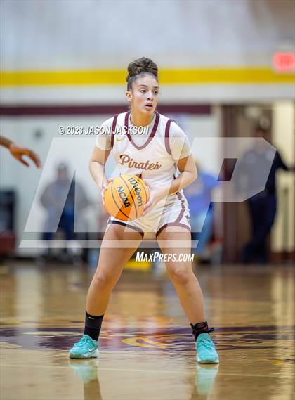 Thumbnail 3 in Lake View vs Lumberton (Robeson County Shootout) photogallery.
