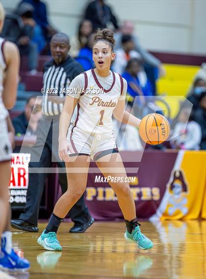 Thumbnail 3 in Lake View vs Lumberton (Robeson County Shootout) photogallery.