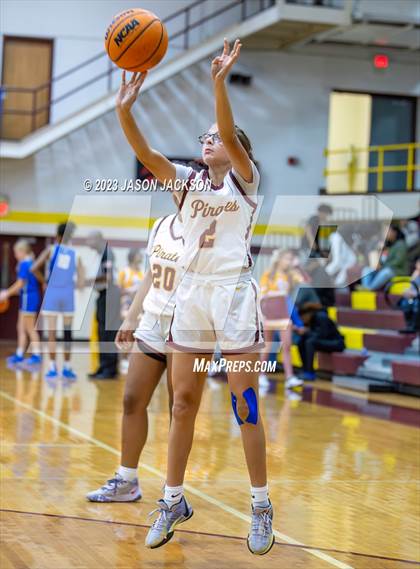 Thumbnail 2 in Lake View vs Lumberton (Robeson County Shootout) photogallery.