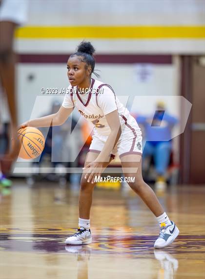 Thumbnail 3 in Lake View vs Lumberton (Robeson County Shootout) photogallery.