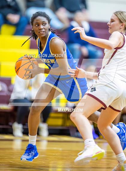 Thumbnail 2 in Lake View vs Lumberton (Robeson County Shootout) photogallery.