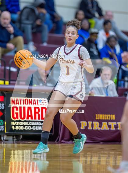 Thumbnail 2 in Lake View vs Lumberton (Robeson County Shootout) photogallery.
