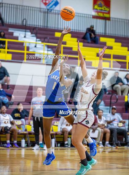 Thumbnail 3 in Lake View vs Lumberton (Robeson County Shootout) photogallery.