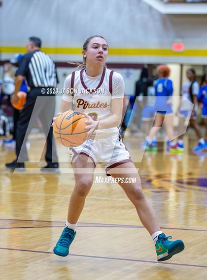 Thumbnail 1 in Lake View vs Lumberton (Robeson County Shootout) photogallery.