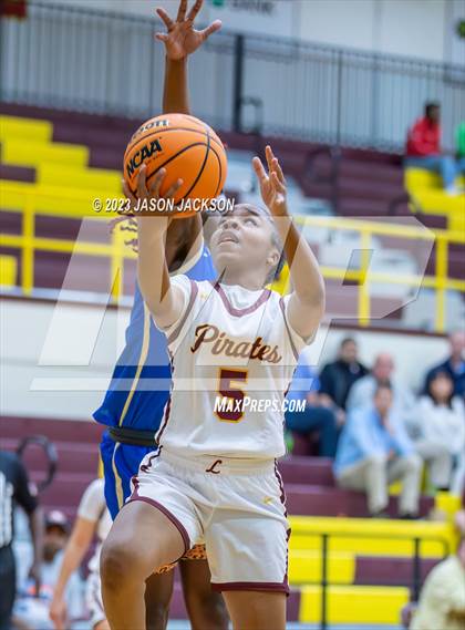 Thumbnail 3 in Lake View vs Lumberton (Robeson County Shootout) photogallery.