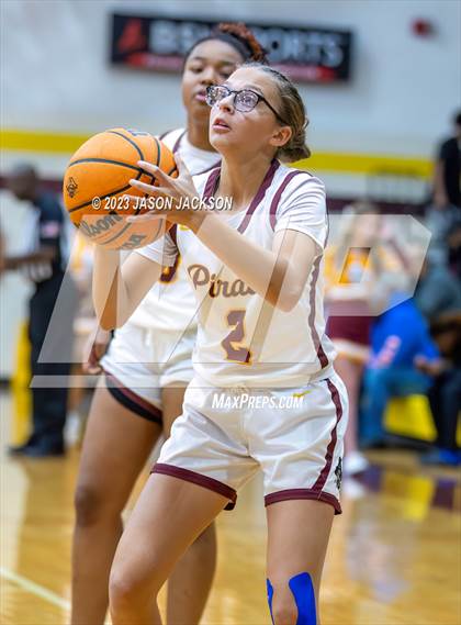 Thumbnail 2 in Lake View vs Lumberton (Robeson County Shootout) photogallery.