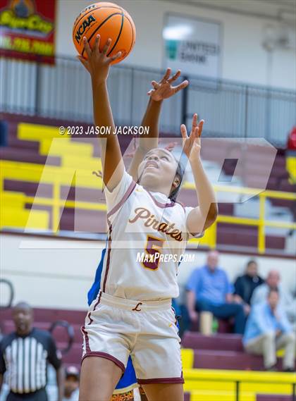 Thumbnail 1 in Lake View vs Lumberton (Robeson County Shootout) photogallery.