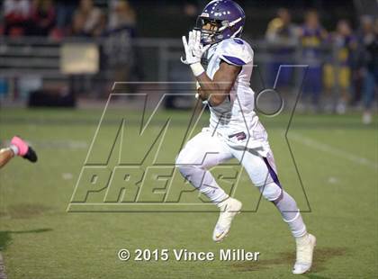 Thumbnail 3 in Peninsula vs. Sumner photogallery.
