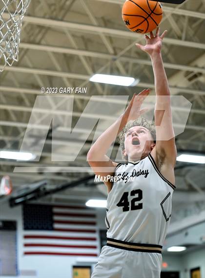 Thumbnail 3 in White County @ Soddy Daisy photogallery.