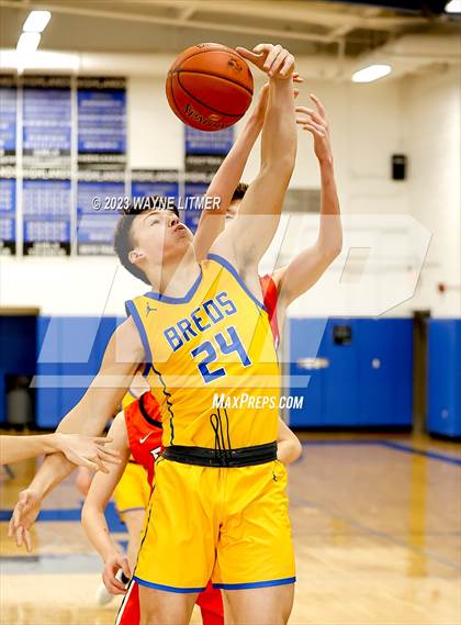 Thumbnail 2 in Ryle vs Newport Central Catholic photogallery.
