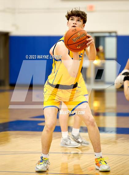 Thumbnail 1 in Ryle vs Newport Central Catholic photogallery.
