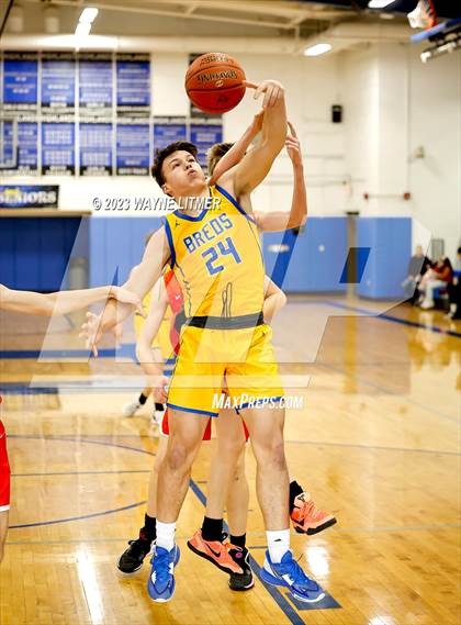 Thumbnail 2 in Ryle vs Newport Central Catholic photogallery.