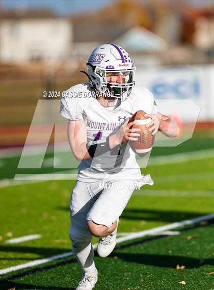 Thumbnail 1 in Mountain View @ Windsor (CHSAA 3A Round 1) photogallery.