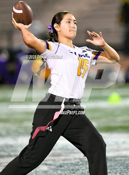 Thumbnail 3 in Salinas @ Branham photogallery.