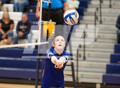 Thumbnail 3 in JV: Waukesha West @ Kettle Moraine photogallery.
