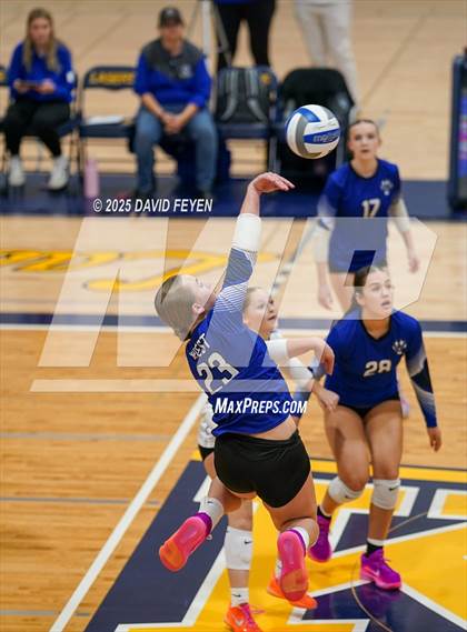 Thumbnail 1 in JV: Waukesha West @ Kettle Moraine photogallery.