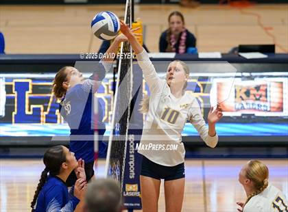 Thumbnail 1 in JV: Waukesha West @ Kettle Moraine photogallery.