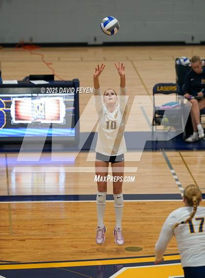 Thumbnail 1 in JV: Waukesha West @ Kettle Moraine photogallery.