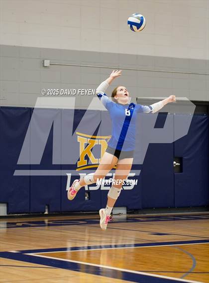 Thumbnail 3 in JV: Waukesha West @ Kettle Moraine photogallery.