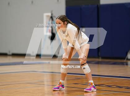 Thumbnail 3 in JV: Waukesha West @ Kettle Moraine photogallery.