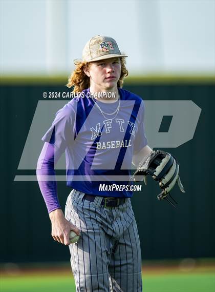 Thumbnail 1 in Marble Falls @ Jarrell photogallery.