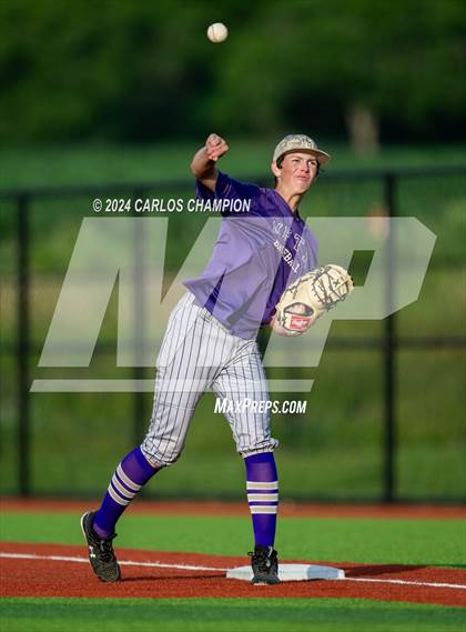Thumbnail 1 in Marble Falls @ Jarrell photogallery.