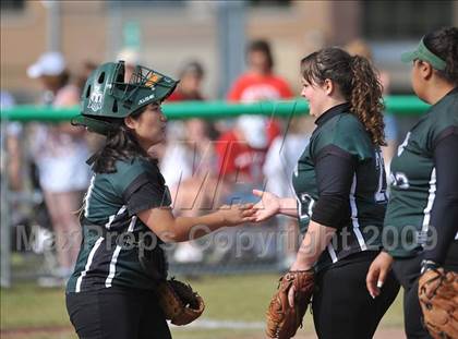 Thumbnail 2 in North Rockland vs. Brentwood (NYSPHSAA Class AA Semifinal) photogallery.