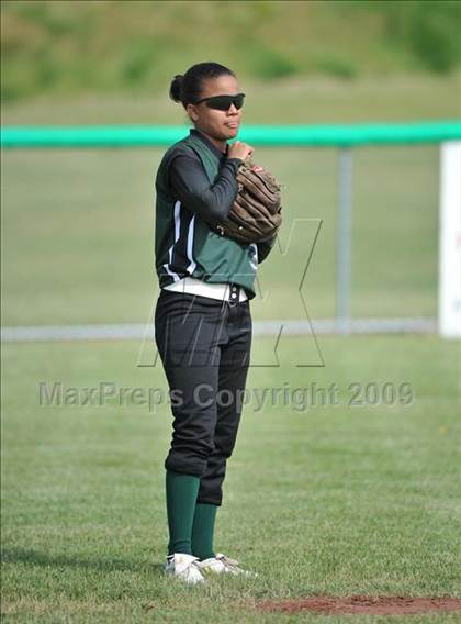Thumbnail 2 in North Rockland vs. Brentwood (NYSPHSAA Class AA Semifinal) photogallery.