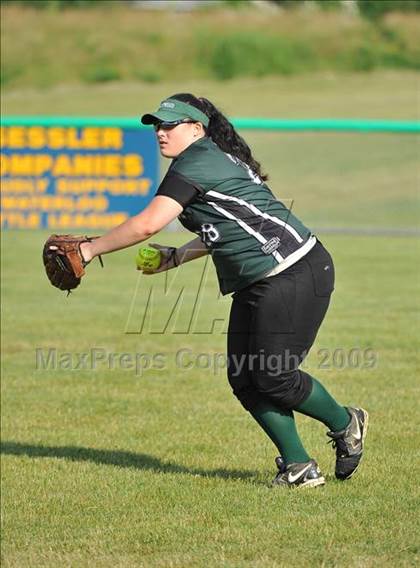 Thumbnail 2 in North Rockland vs. Brentwood (NYSPHSAA Class AA Semifinal) photogallery.
