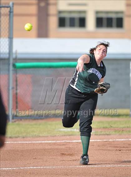 Thumbnail 2 in North Rockland vs. Brentwood (NYSPHSAA Class AA Semifinal) photogallery.