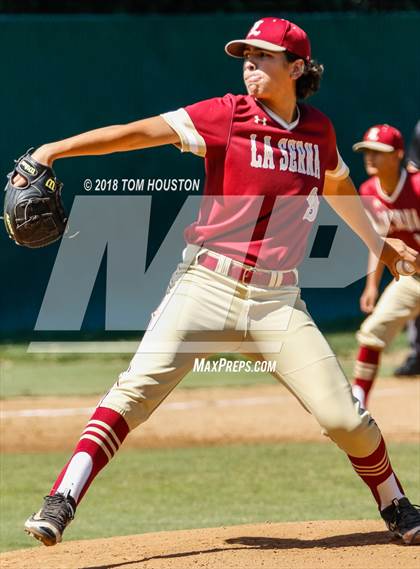 Thumbnail 1 in Loara @ La Serna (CIF SS D4 Wildcard Playoff) photogallery.