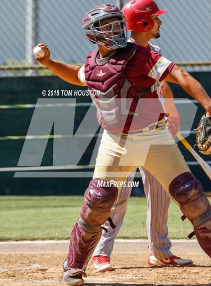 Thumbnail 2 in Loara @ La Serna (CIF SS D4 Wildcard Playoff) photogallery.