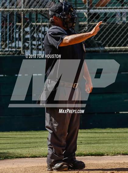 Thumbnail 2 in Loara @ La Serna (CIF SS D4 Wildcard Playoff) photogallery.
