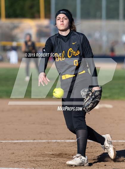 Thumbnail 3 in Del Oro @ Oak Ridge photogallery.